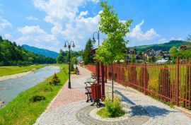 Szczawnica promenada nad Grajcarkiem